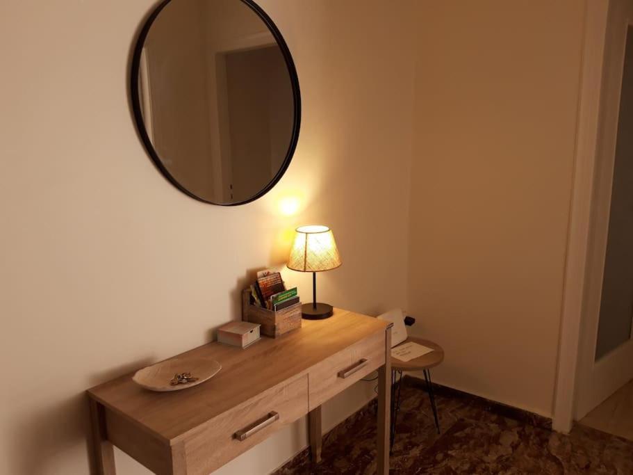 Comfort Apartment In The City Каламата Екстер'єр фото